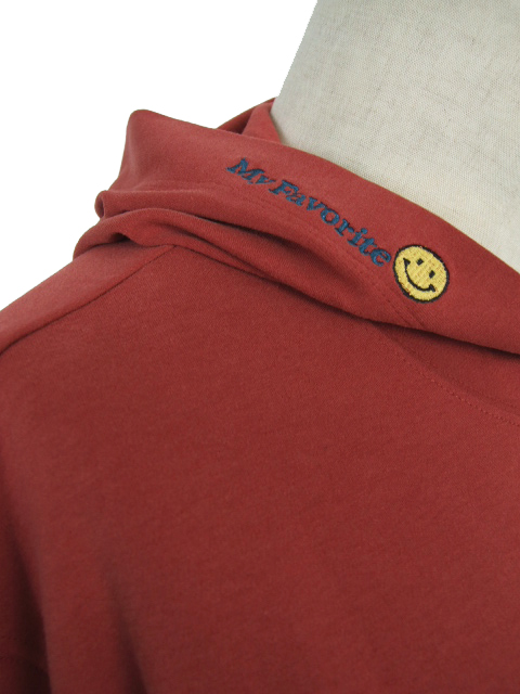 dta0980：スマイル刺繍ワッペン付無地カットパーカー【ALDILA】｜エル