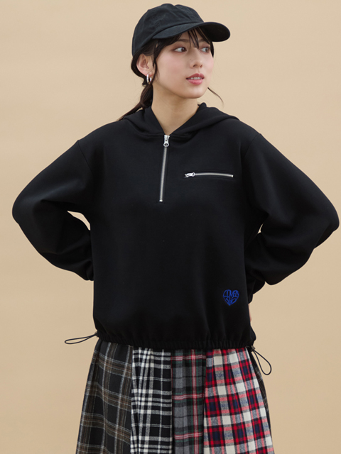 dta0535：ハート刺繍ハーフジッププルオーバー【早得+807