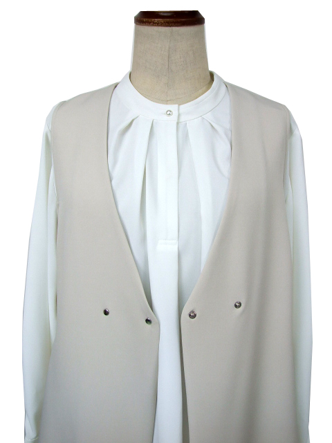 8/23まで。売切！新品タグ付き elu. エル オーロラブラウス 白 M Aurora blouse White | elu